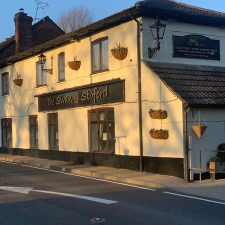 The Swan Inn Salisbury Wilton  ภายนอก รูปภาพ