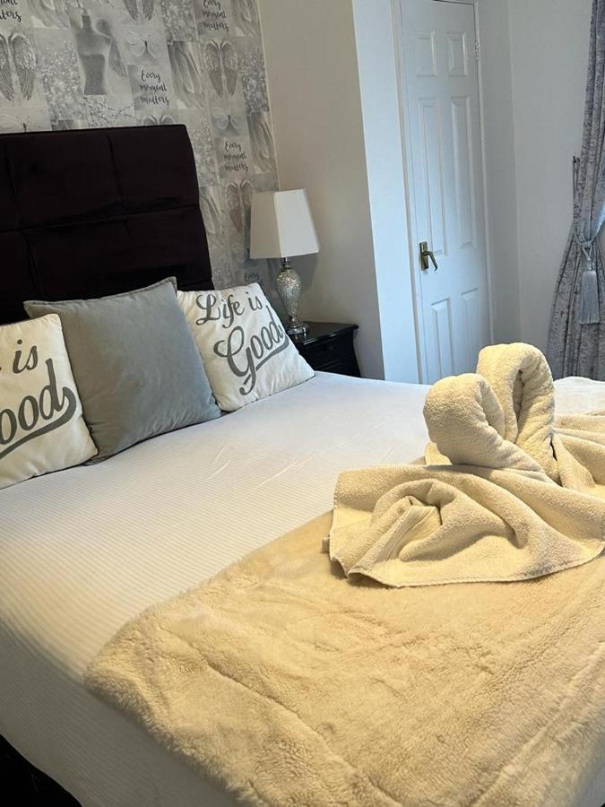 The Swan Inn Salisbury Wilton  ภายนอก รูปภาพ